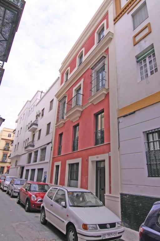 Apartamentos Living Sevilla Centro Maestranza Oda fotoğraf