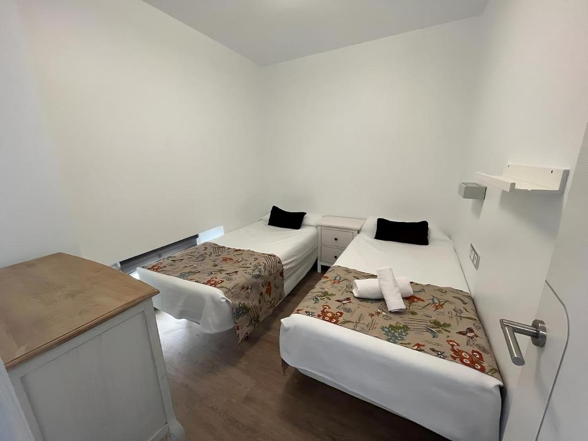 Apartamentos Living Sevilla Centro Maestranza Dış mekan fotoğraf