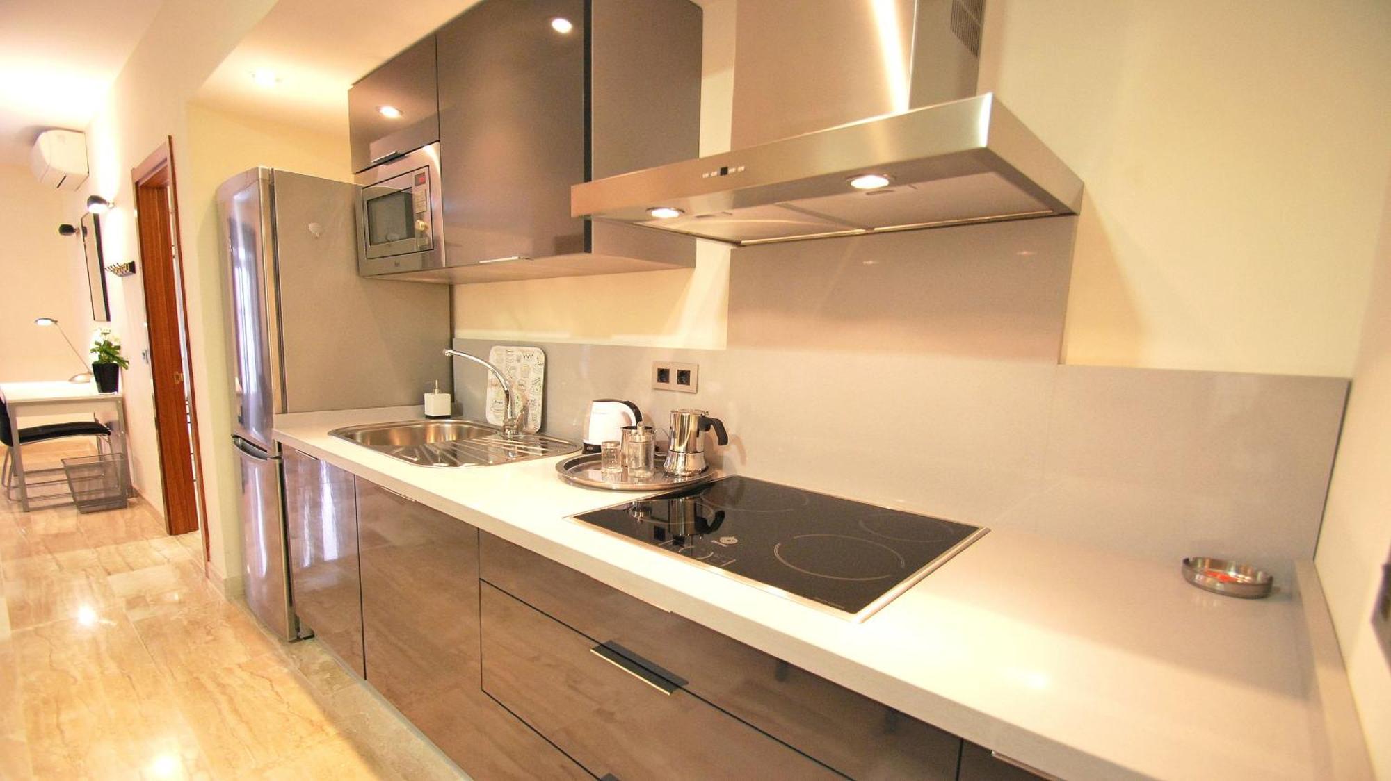 Apartamentos Living Sevilla Centro Maestranza Dış mekan fotoğraf