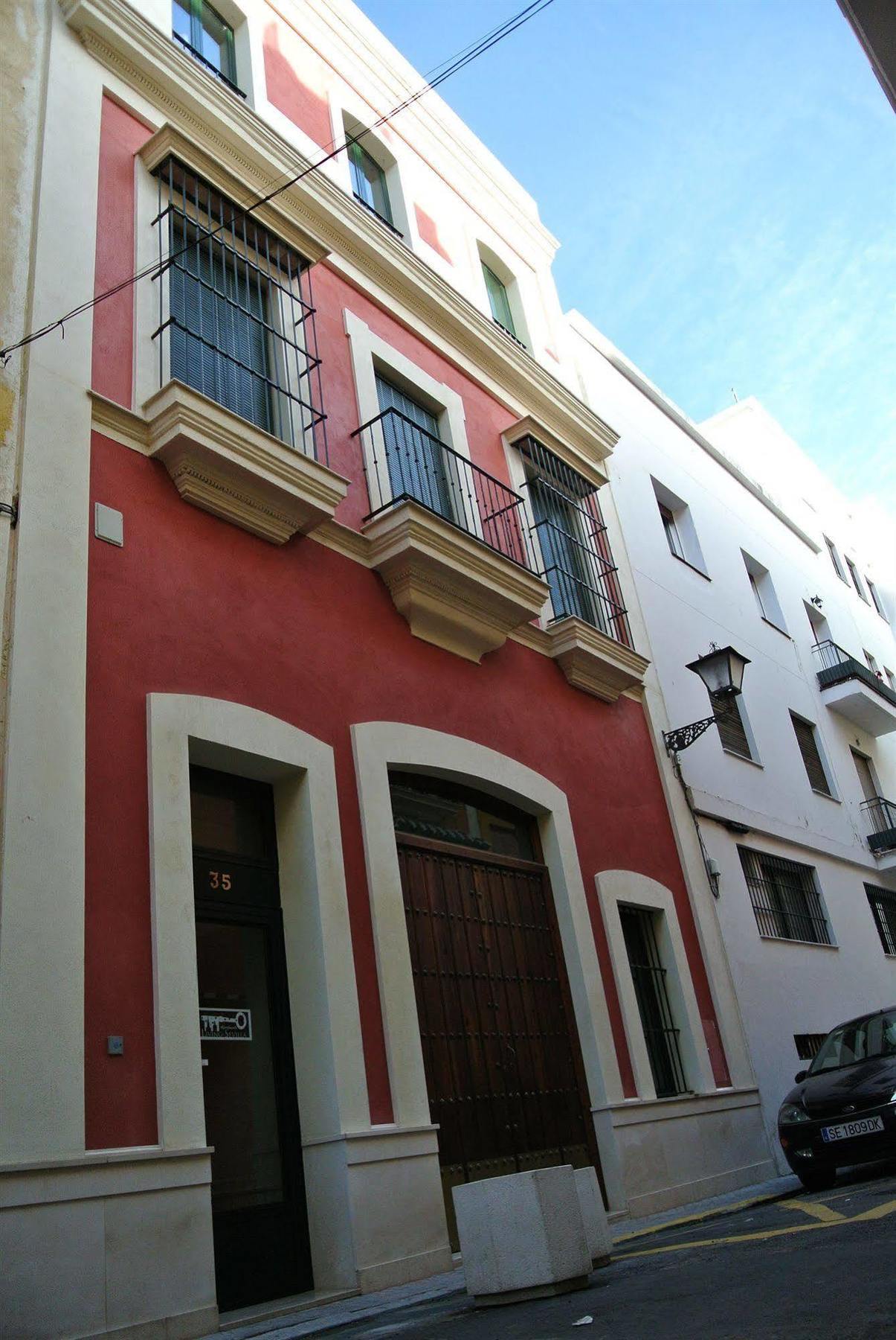 Apartamentos Living Sevilla Centro Maestranza Dış mekan fotoğraf